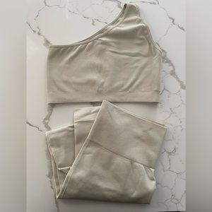 Seamless Workout Set